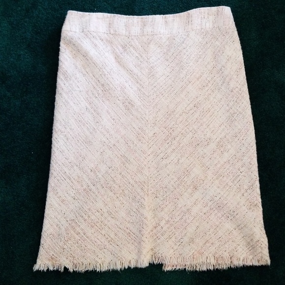 Ladies Suit - Picture 3 of 3